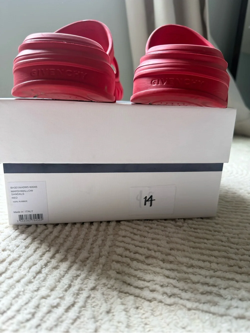Givenchy Marshmallow Sandals red